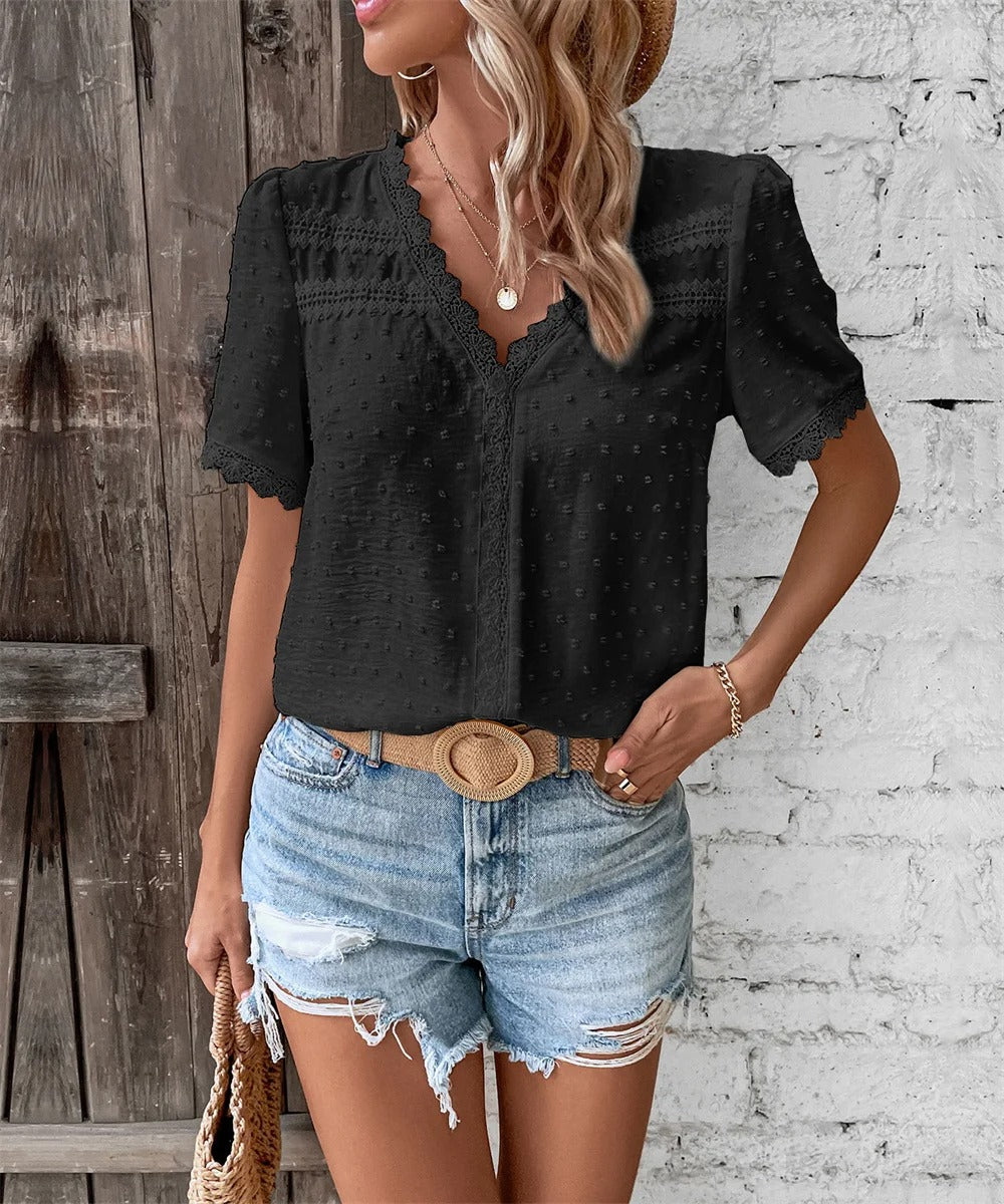 Alma | Bluse med Blondekant og Tekstur Design